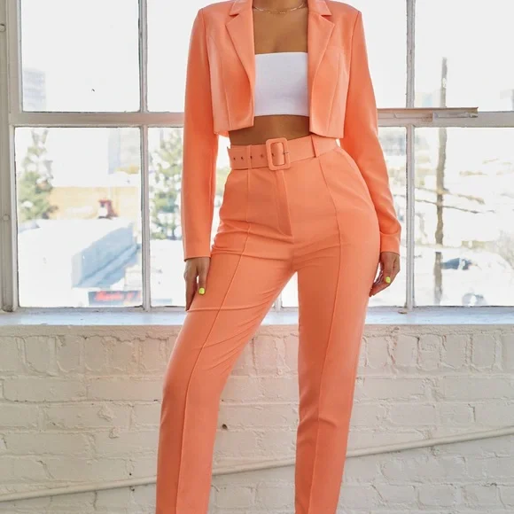 Orange two piece suit blazer + belted pants - Picture 6 of 6
